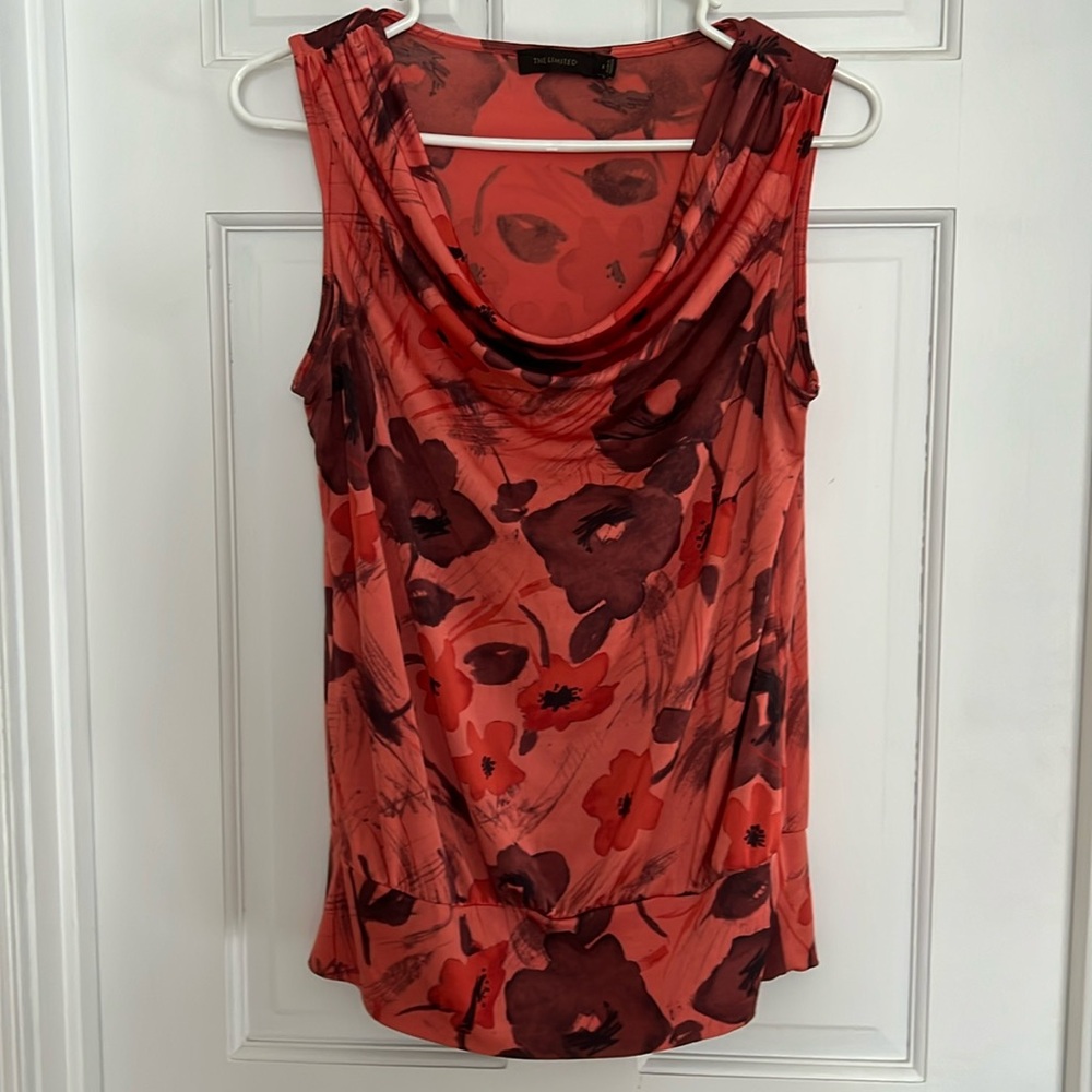 The Limited women’s sleeveless blouses size small.
